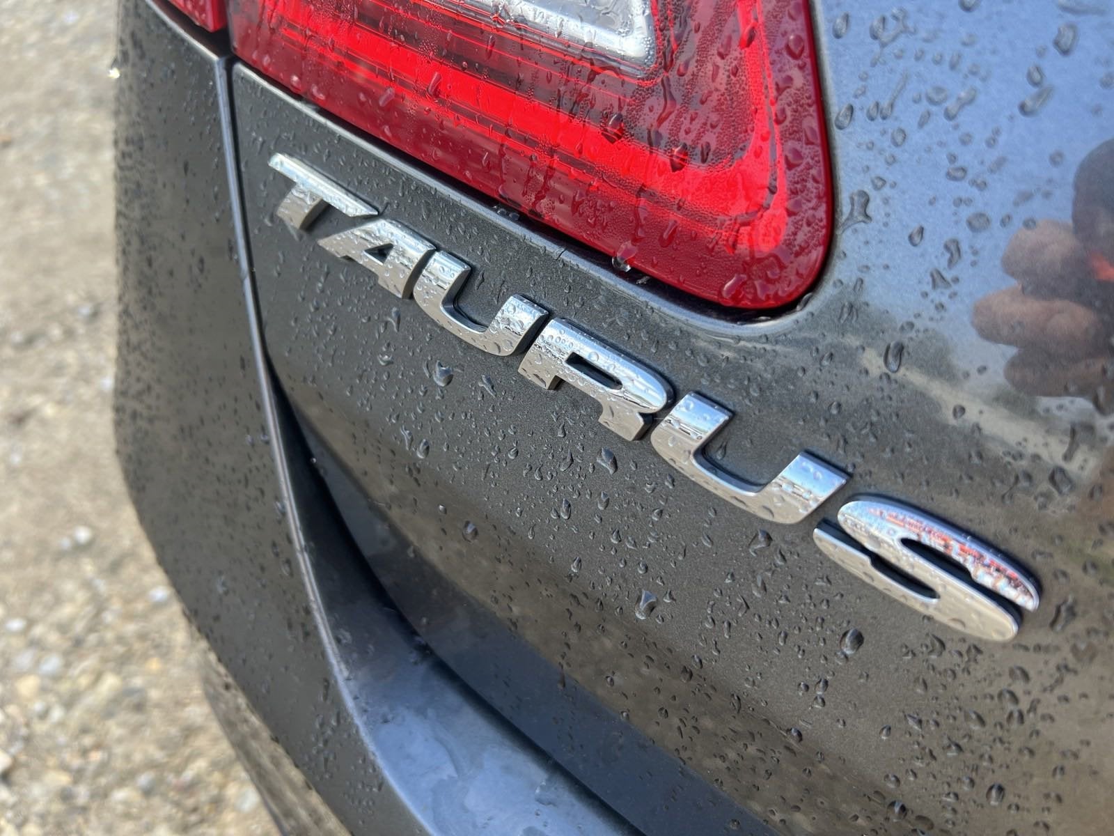 2018 Ford Taurus Base